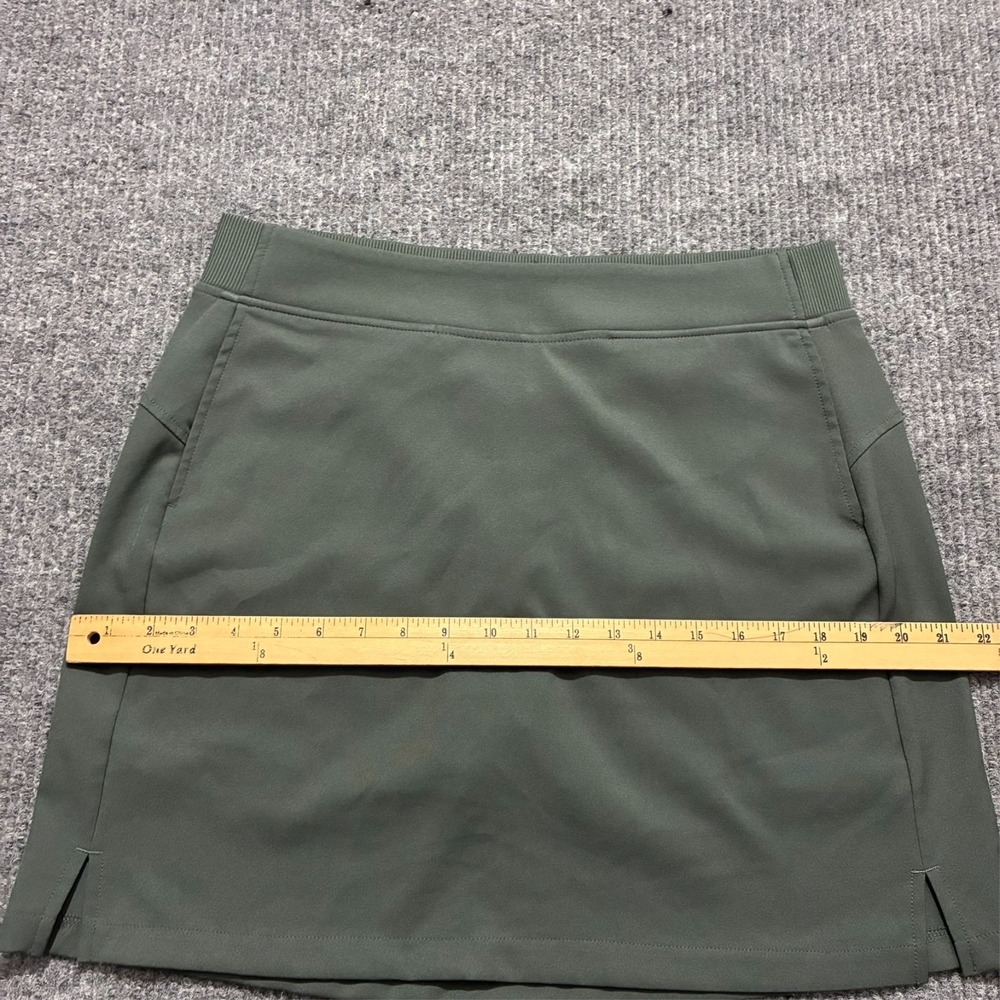 32 Degree Cool Womens Athletic Skort Medium Olive Green Built-In Shorts Pull On - Picture 7 of 10